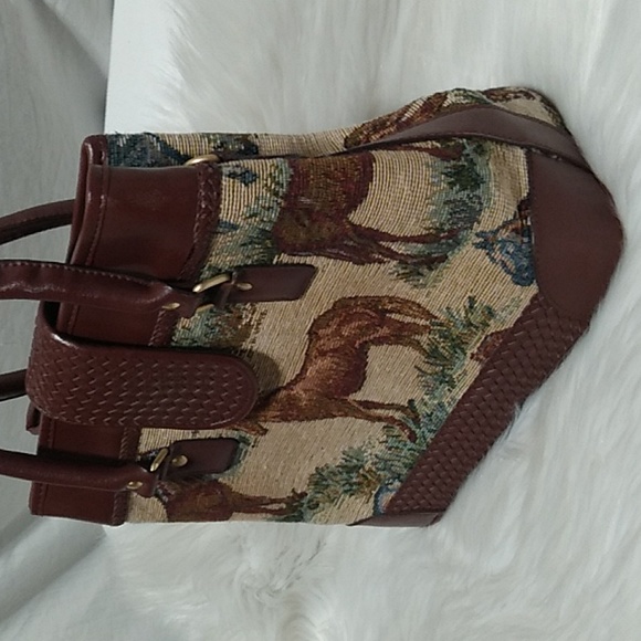 SALE! RARE! Horse Tapestry 🐎 Woven Faux Leather Vintage Handbag Never Used - Picture 5 of 16